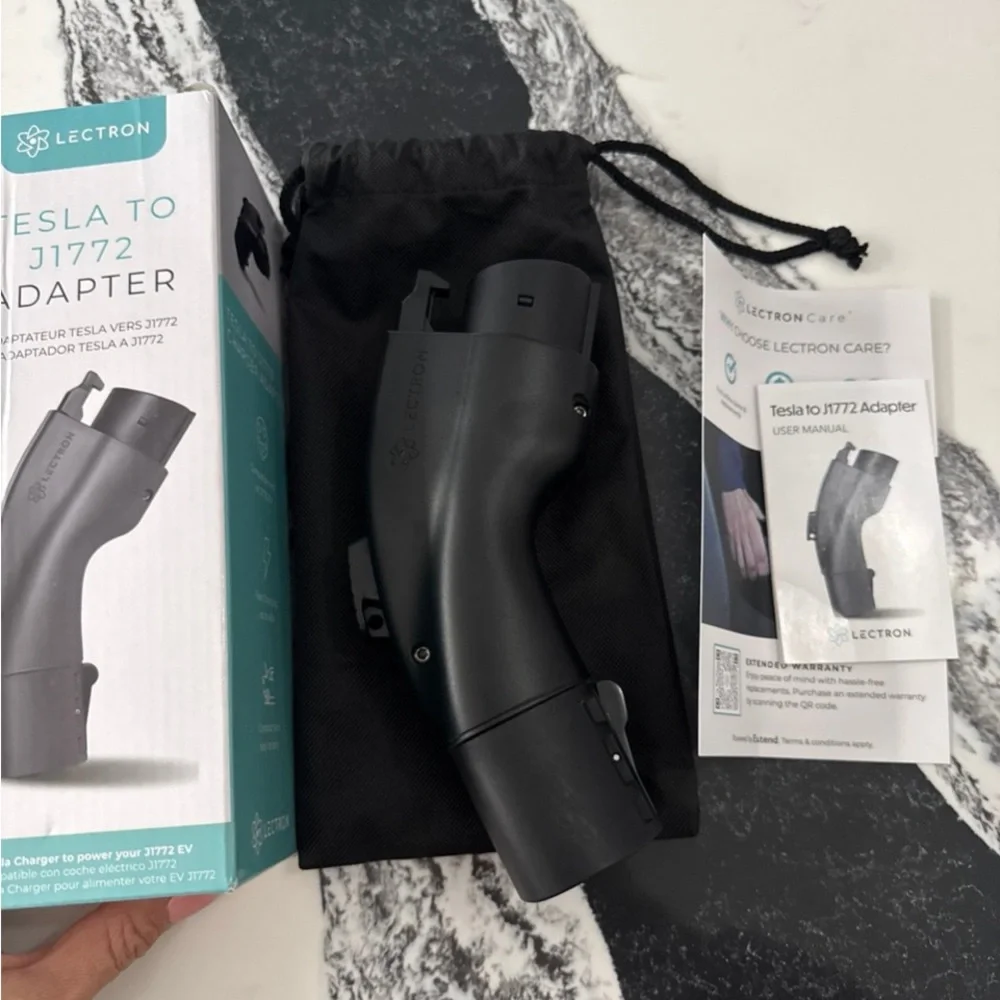 Tesla to J1772 Adapter - Black
